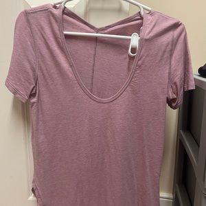 LULULEMON TOP